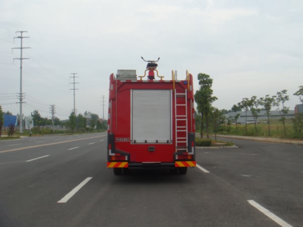 江特牌JDF5163GXFSG50型水罐消防车