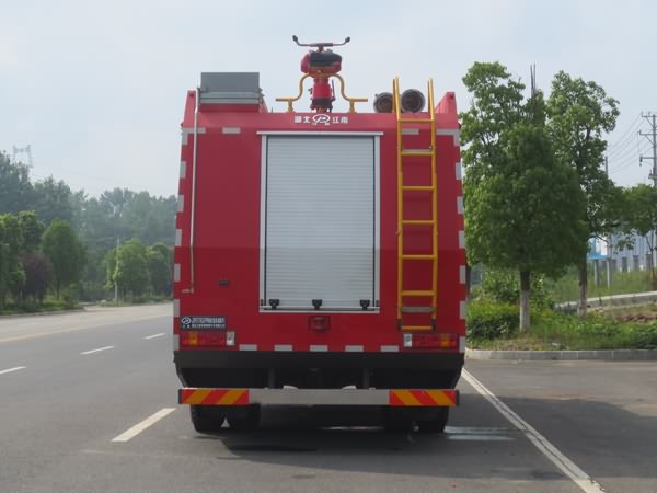泡沫消防车