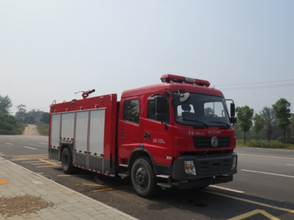 泡沫消防车