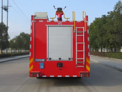 江特牌JDF5243GXFSG110型水罐消防车