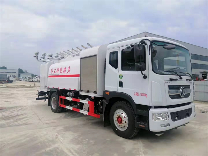 东风D9爆破抑尘车